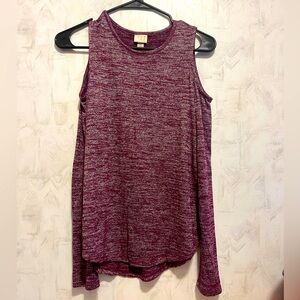 Women’s open shoulder long sleeve purple top - XS
